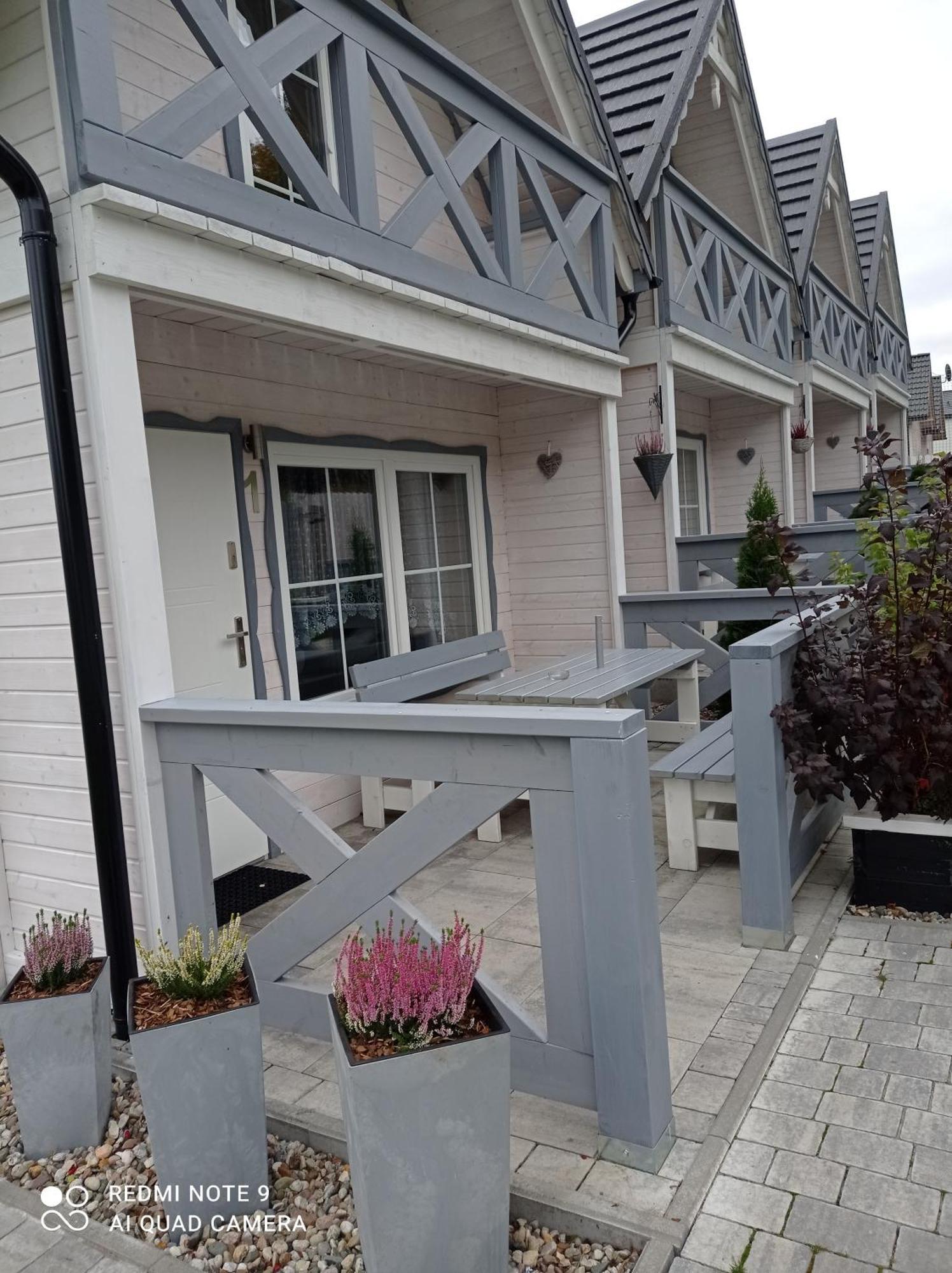 Caloroczny Osrodek Wypoczynkowy Comfort House 두슈니키 즈드로지 외부 사진